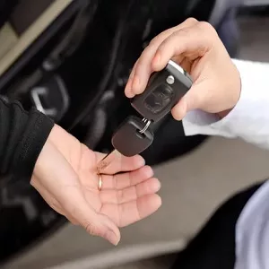 Cómo hacer un Traspaso de Vehículo en Colombia en 2026